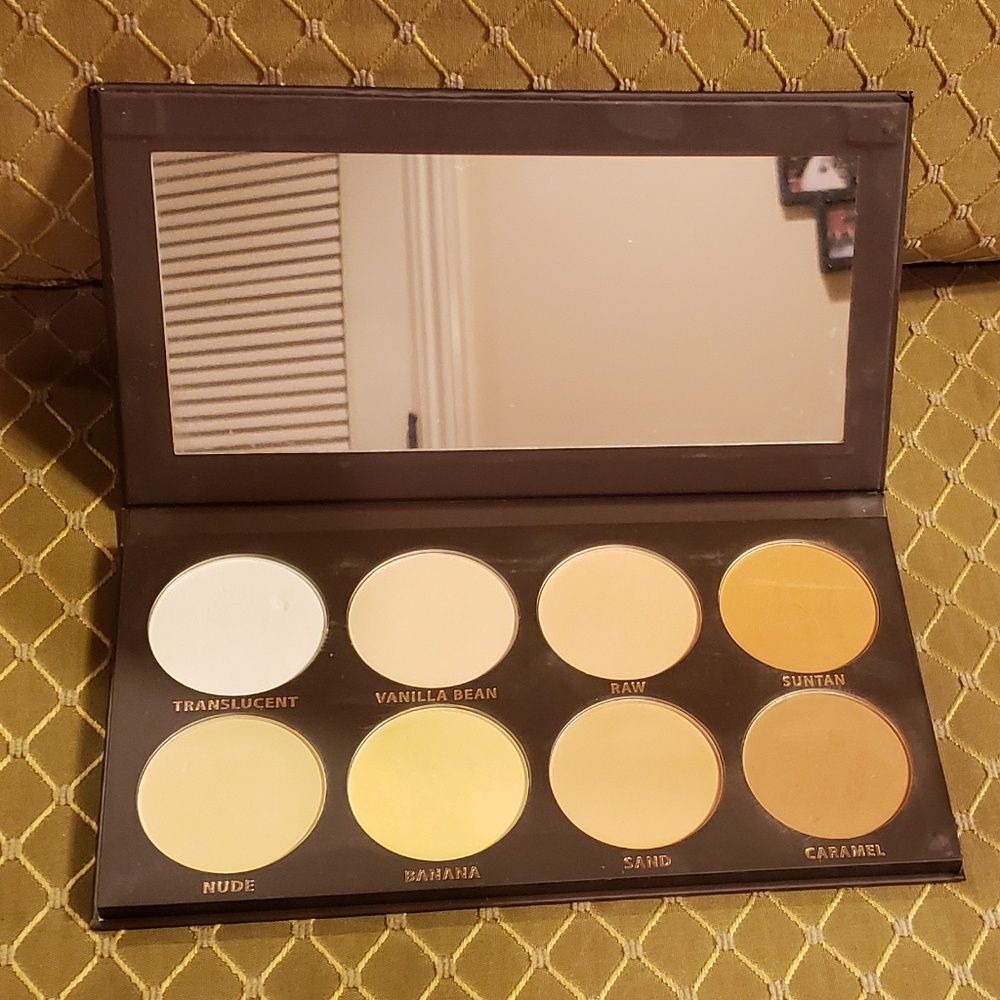 KAB Cosmetics Makeup - Picture 2 of 14